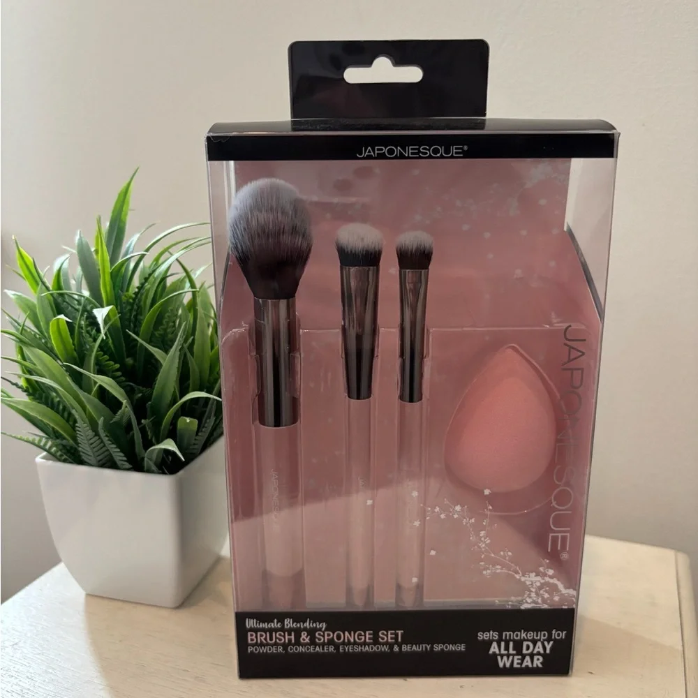 Japonesque Ultimate Blending Brush & Beauty Sponge Set NIB Makeup Tools